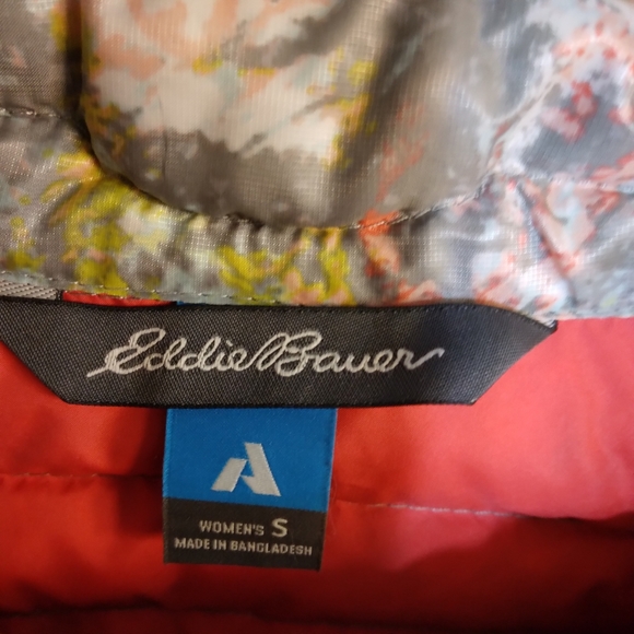 Eddie Bauer First Ascent Women's Down Puffer Vest- Small - Picture 5 of 5